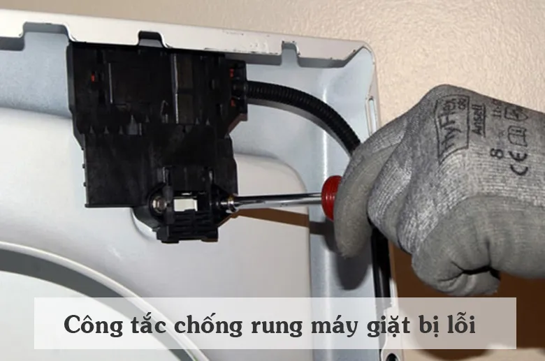 Lỗi U13 máy giặt Panasonic đ