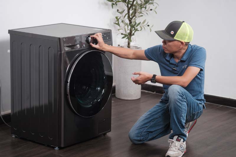Cách mở máy giặt LG khi bị khóa